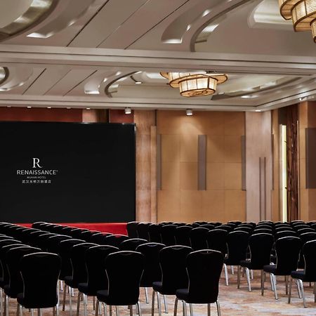 Renaissance Wuhan Hotel Exterior photo